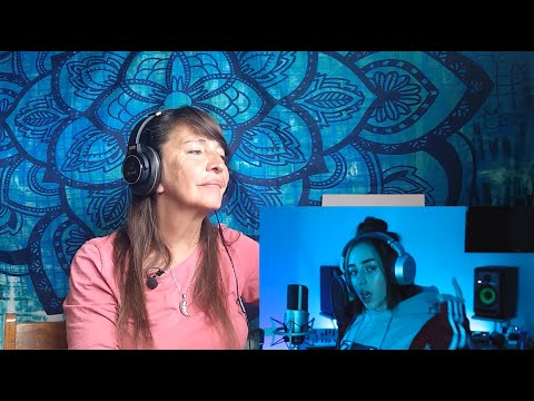 PSICOLOGA REACCIONA  A NICKI NICOLE || BZRP Music Sessions #13