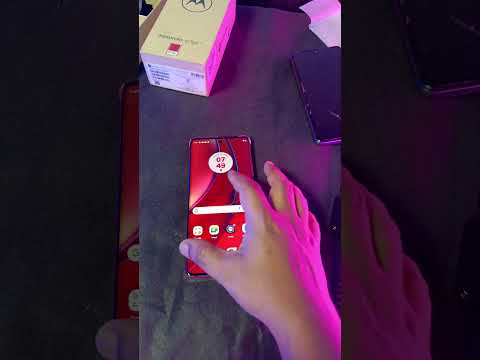 Moto edge 40 widget open