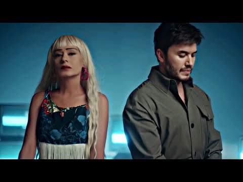 Yıldız Tilbe & Mustafa Ceceli - Aşktan Giderken (Lyrics video)