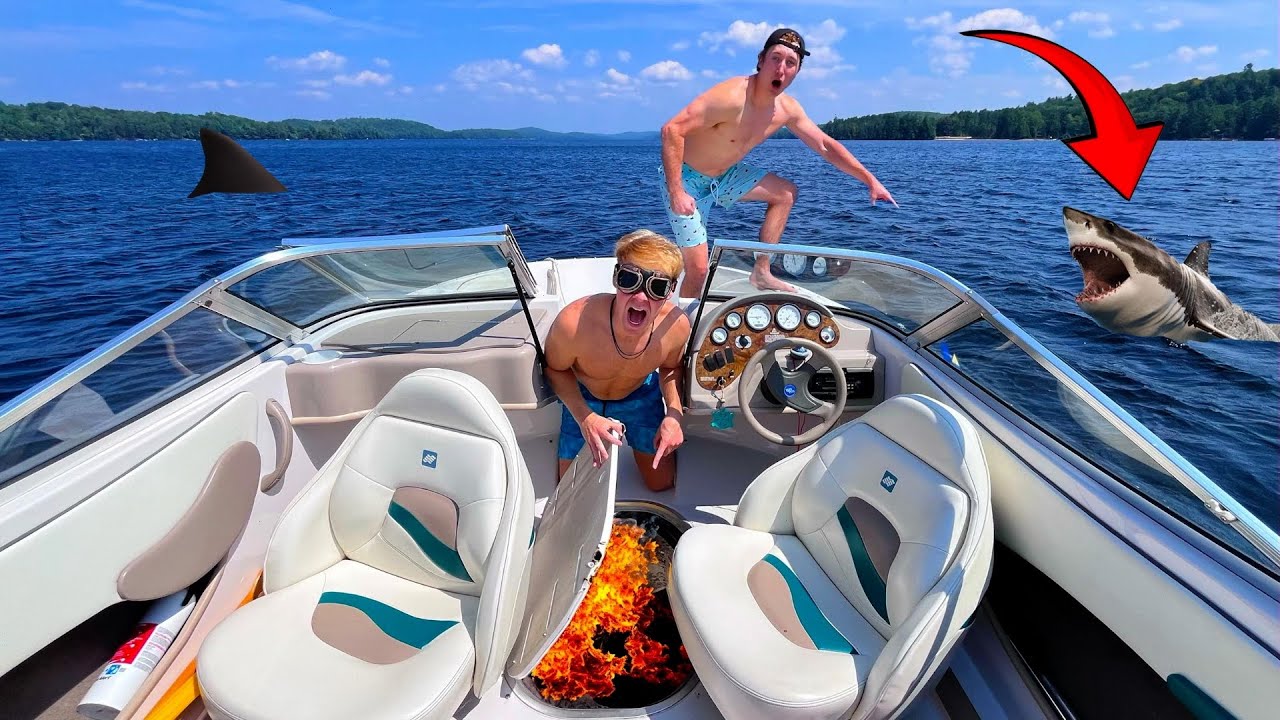 MY BOAT BROKE! STRANDED IN THE OCEAN