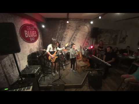 "Delight" - Midnight Moon