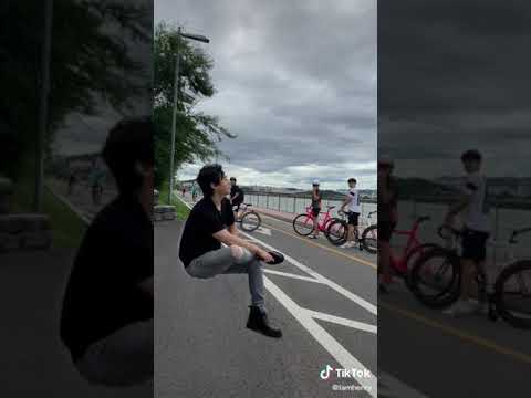 Henry: Why do they keep looking at me?