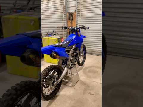 Testing the New Cycra Powerflow Plastics on the 2017 YZ250F