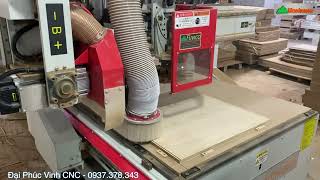 Máy CNC Trung Tâm WM-1325RS5, trang bị lưỡi cưa cắt 5 axis đa góc độ