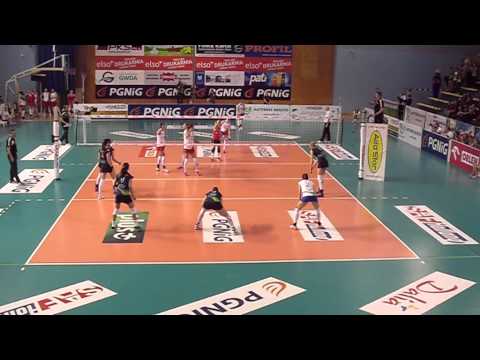 PGNiG Nafta Piła  0:3   ATOM Trefl Sopot set 3 (20:25)