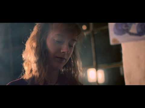 LARÚN - Willi's Set [Official]