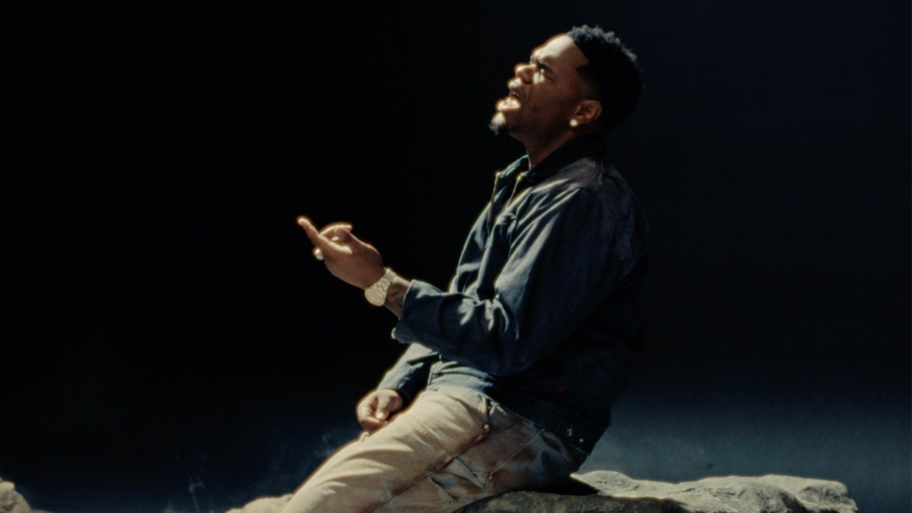 YouTube video thumbnail - Click to play