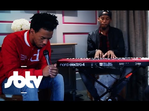 Elhae | "Halfway Love" [Live Performance]: SBTV