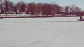 preview picture of video 'Banshee Ice Racing Thompson Lake Howell, Michigan 2/20/10 part 3'