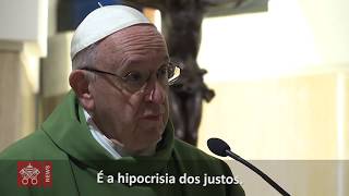 Papa: Ai dos cristãos hipócritas, que deixam Jesus na Igreja