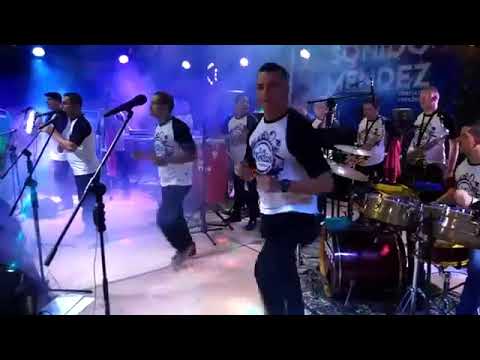 ORQUESTA LOS TOTIS:   EN VIVO CON SONIDO  ( MENDES )