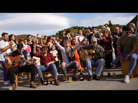 Kike & Manu - Gracias a los Míos [Video Oficial]