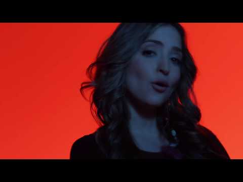 A Besos_ Mirella Cesa & Sie7e (Official Video)