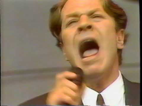 Videoclip de Casting a Spell — Robert Palmer