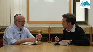 The Parasha Pod | Episode 21 | Tetzaveh: God's Protection or Protection from God? (ישיבת הר עציון) - התמונה מוצגת ישירות מתוך אתר האינטרנט יוטיוב. זכויות היוצרים בתמונה שייכות ליוצרה. קישור קרדיט למקור התוכן נמצא בתוך דף הסרטון