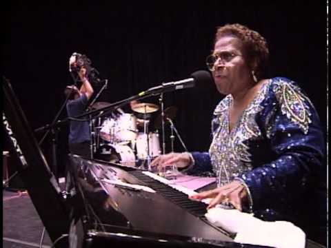 The Angelic Gospel Singers - I'll Wait