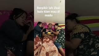 Download lagu siapa yg bercinta-cita punya istri 2 guys..😬 mp3