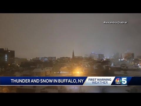 Thunder snow captured in Buffalo NY