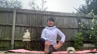 デトックスアロマヨガ　Yoga for Detox