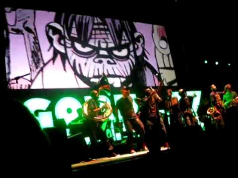 Gorillaz Live 19/12/10 - Plastic Beach