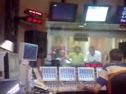 Video di Shor ospite a Rai Radio 2 su Versione Beta