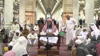 حكم صلاة الجمعة للمسافر image