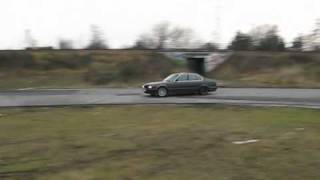 preview picture of video 'BMW Drift Szpera 100% Wyrazów 20-11-2010'