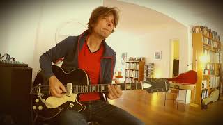 Video thumbnail for 1963 Silvertone "1446" by GregsGuitars