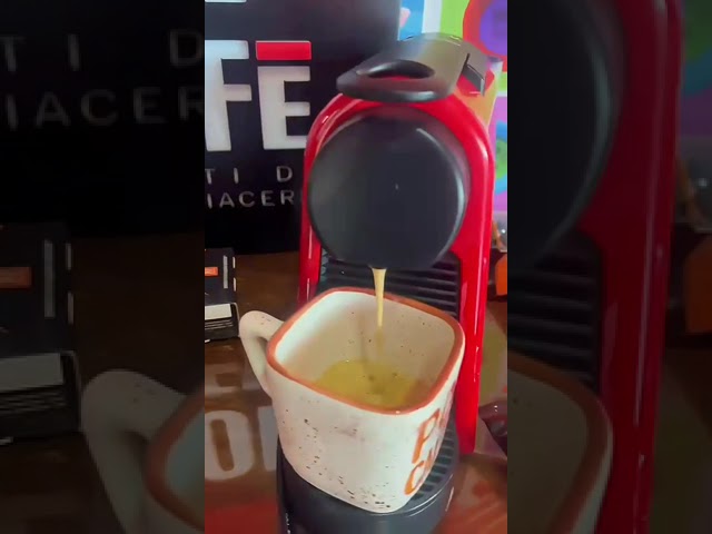 Vídeo relacionado con by Amazon Espresso Intenso Cápsulas de café compatibles con Nespresso, Tueste oscuro, 50 unidad, Paquete de 2 - Certificado Rainforest Alliance