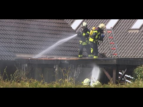 Feuerwehr warnt vor Abflämmarbeiten - Zahlreiche Brände