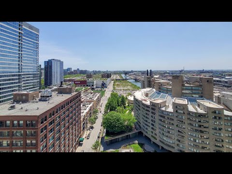 A sunny South Loop one-bedroom 1A-9 at the high-amenity The Cooper