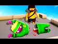 Cutting My Friend in HALF - Gang Beasts (Funny Moments)