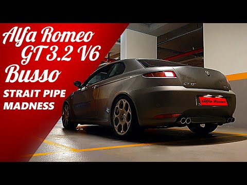 Alfa Romeo GT 3.2 Busso Straight Pipe Exhaust StartUp and Reving V6 Madness !