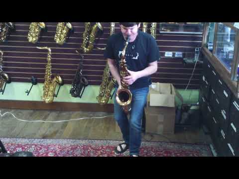 Saxquest Step-Up Advanced Tenor Saxophone in Cognac Lacquer