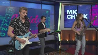 Hear McMinnville band We Three play &quot;Timeless&quot;