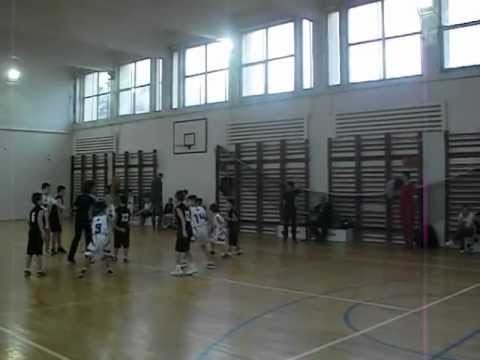 A.C.S.VIITORUL BUCURESTI LA C.MUN. BUCURESTI: CHAMPIONS 1 - VIITORUL 1, SCOR 10-20