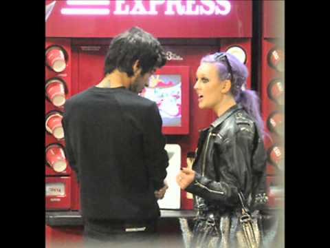 Zerrie- Zayn Malik and Perrie Edwards! They Don't Know About Us!