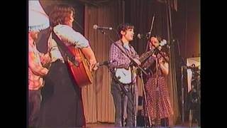 01themacraesisters2010-01-15 Wild Bill Jones-Hello Stranger.m2t