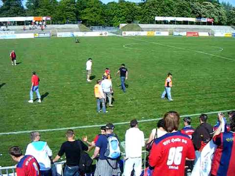 09-05-01 Lok Stendal - VfL Halle 96 * kurz nach dem Abpfiff