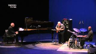 Steve Kuhn Trio - Two by two + Remember