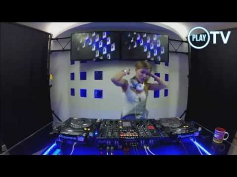 Live @PlayTV 12.03.2015 - HANNA