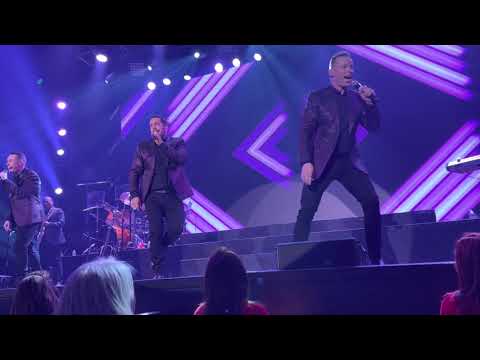 Human Nature: Christmas Motown & More "Ain’t No Mountain High Enough" in Las Vegas on Dec 17, 2021