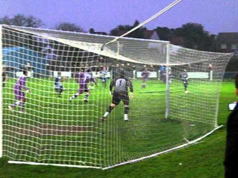 Herne Bay 1 Sevenoaks 0 (12:11:2011) Rhys hits wide