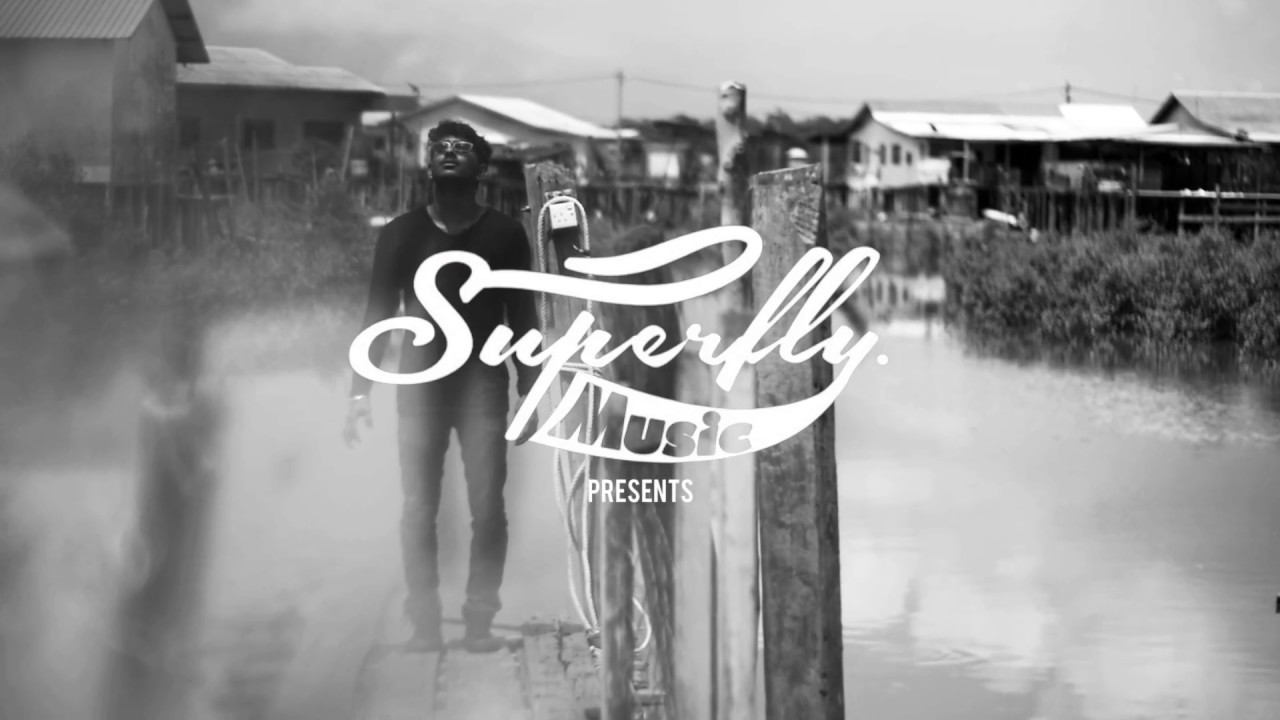 Vazhiya Vizhuntha Song Lyrics | Unnai Thedi Varuven