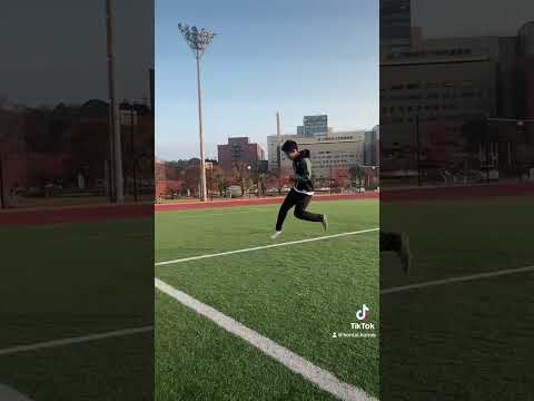 子ども医療福祉学科 サッカー授業後にスリックバック #slickback #スリックバック #空中ウォーク#fyp #救急救命士 #体育教師 #川崎医療福祉大学 #大学生 #shorts