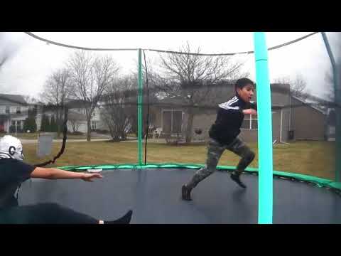 ekw  backyard wrestling episode 1/platinum chris vs apocolypse