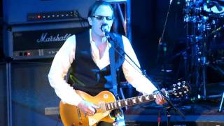 Joe Bonamassa - Last Kiss [McDonald Theater 2010]