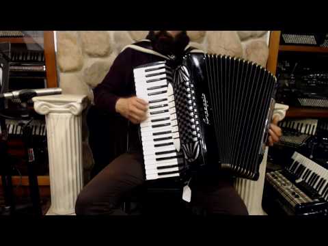 4095 - Black Arpeggio Piano Accordion LMH 41 120 $2999