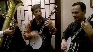 Banjo solo: Bye Bye Blues