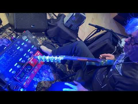 Johnny A. demonstrates his guitar looper pedalboard setup
